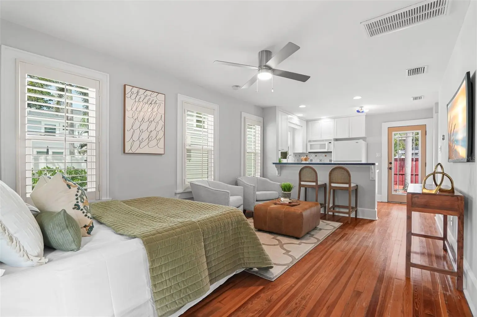 605 14TH AVENUE NE, ST PETERSBURG, FL, photo 40 of 62