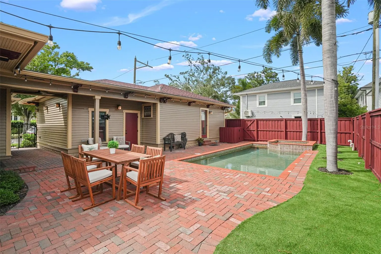 605 14TH AVENUE NE, ST PETERSBURG, FL, photo 44 of 62