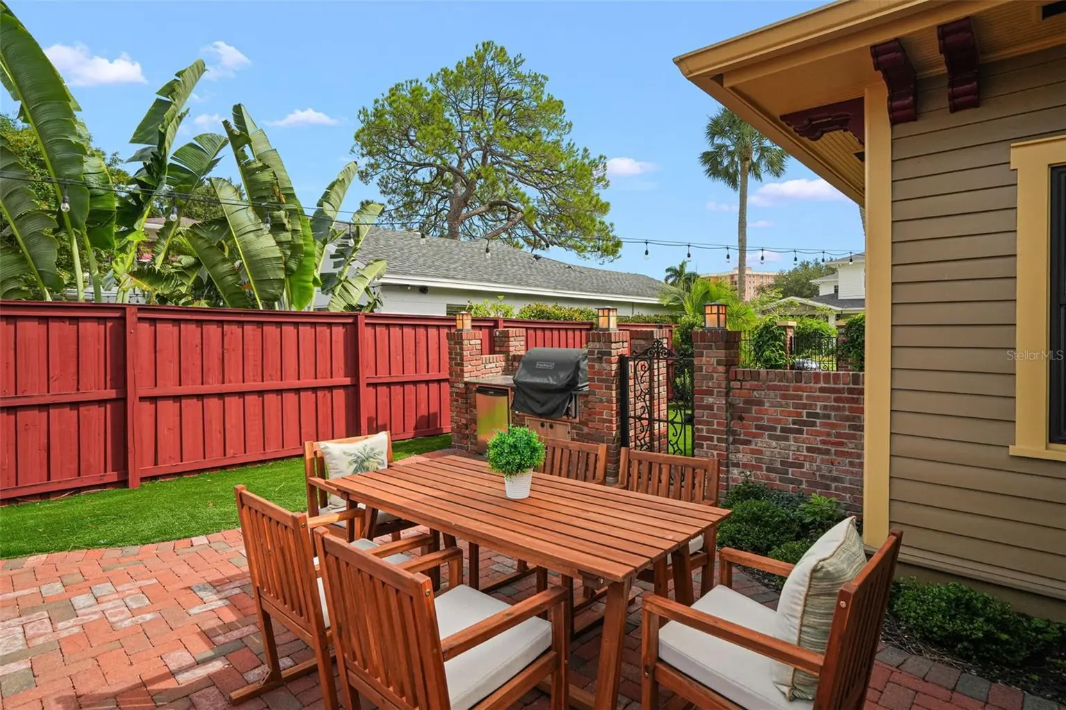 605 14TH AVENUE NE, ST PETERSBURG, FL, photo 52 of 62