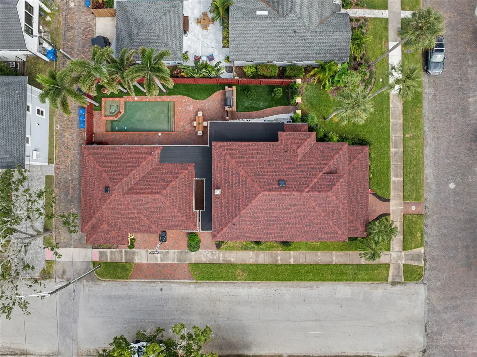 605 14TH AVENUE NE, ST PETERSBURG, FL, photo 56 of 62