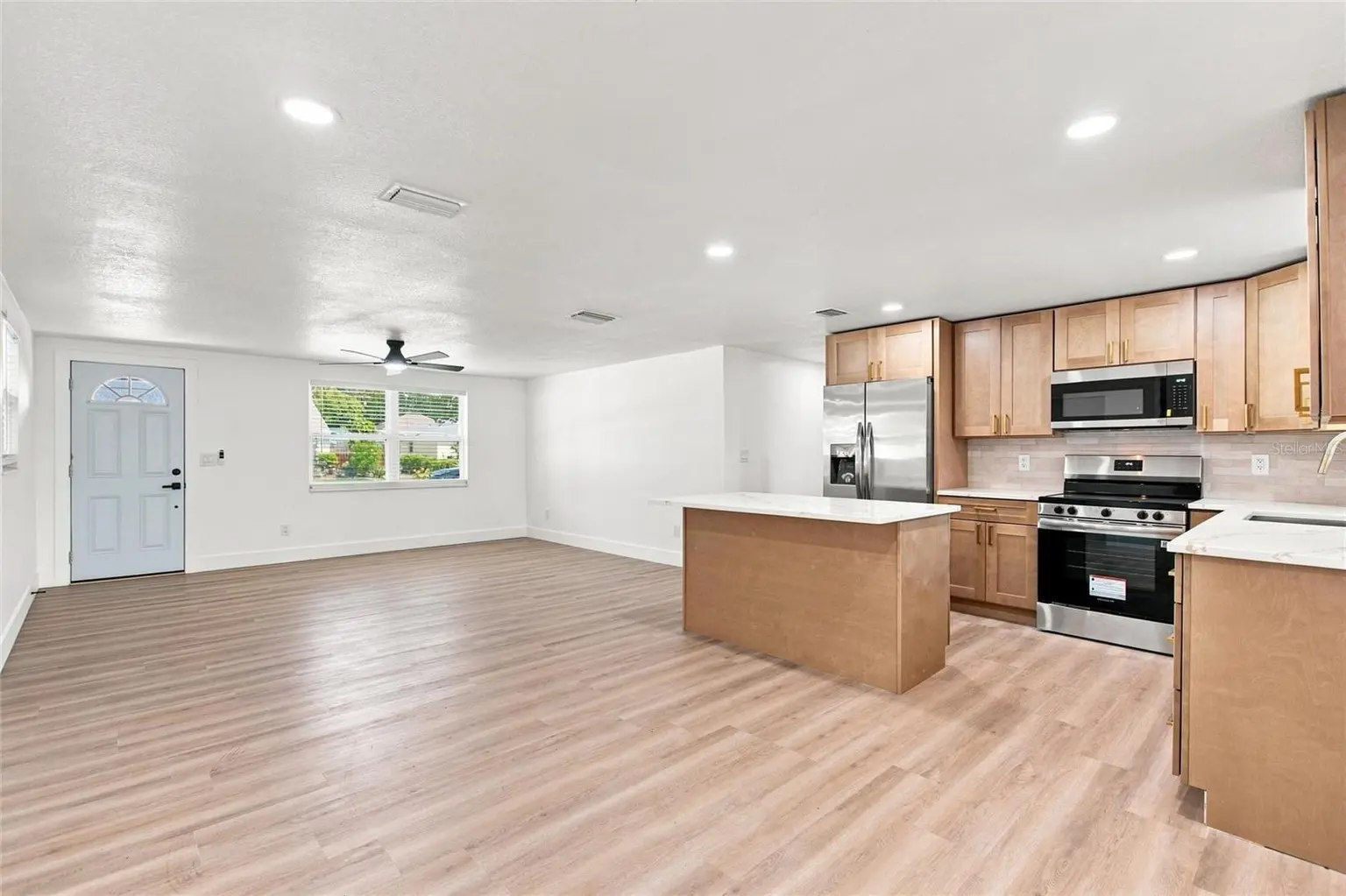 3214 ACACIA STREET, LUTZ, FL, photo 15 of 37