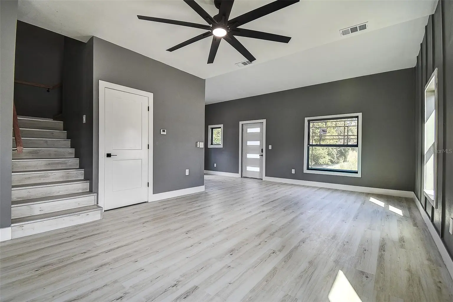 5200 7TH AVENUE N, ST PETERSBURG, FL, photo 9 of 36