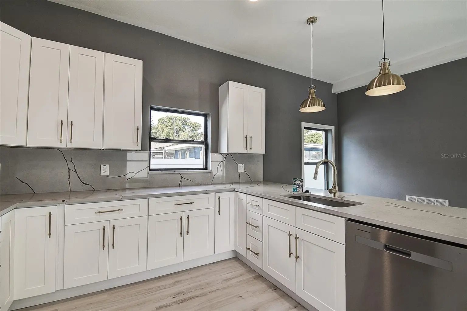 5200 7TH AVENUE N, ST PETERSBURG, FL, photo 17 of 36