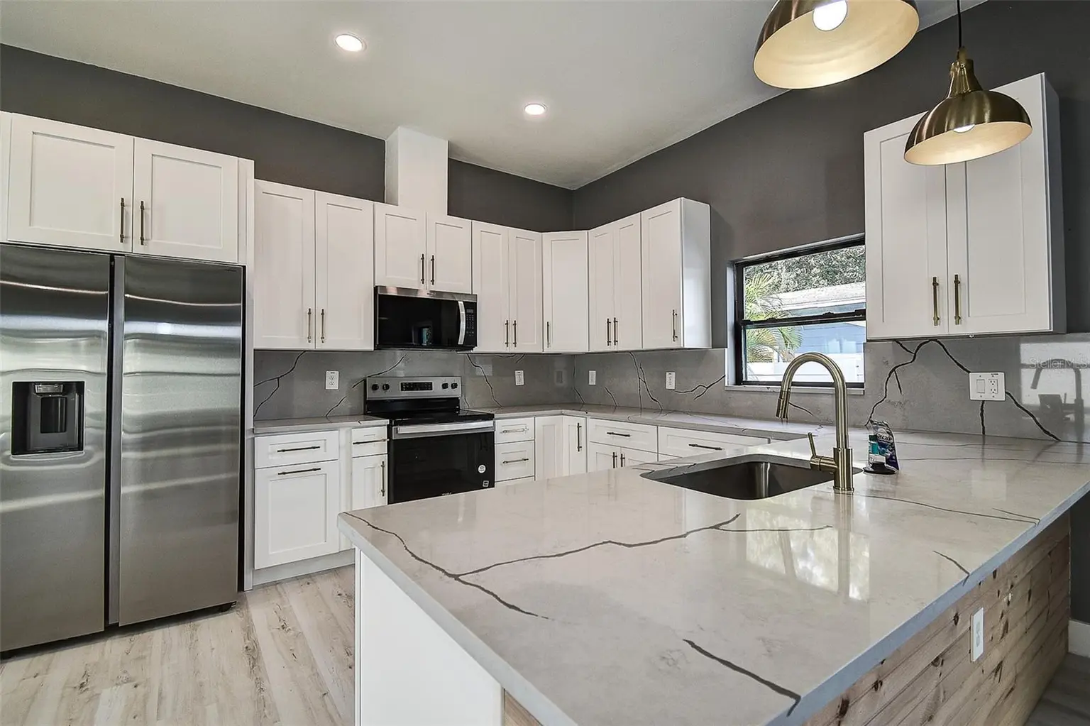 5200 7TH AVENUE N, ST PETERSBURG, FL, photo 18 of 36