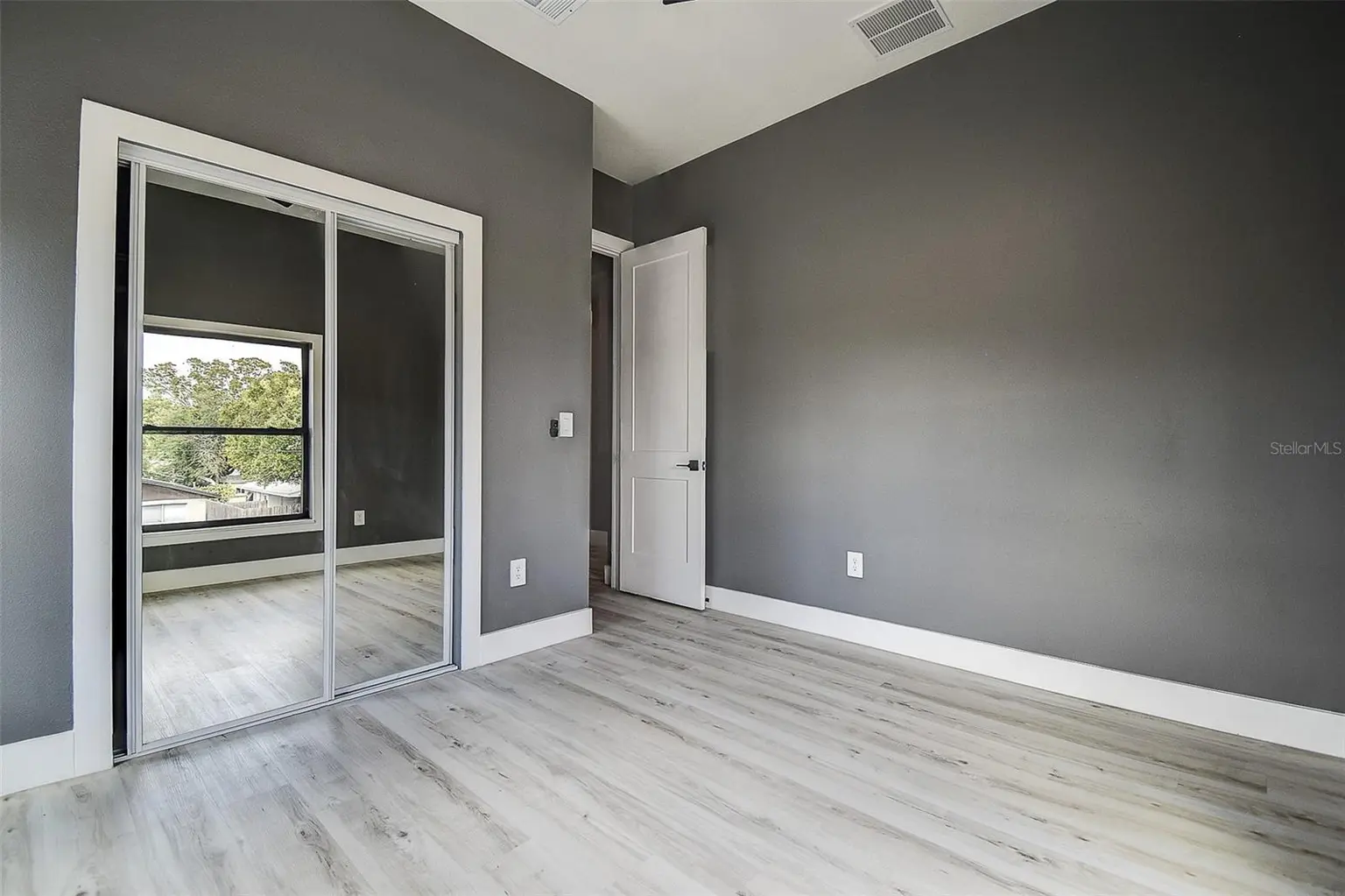 5200 7TH AVENUE N, ST PETERSBURG, FL, photo 31 of 36