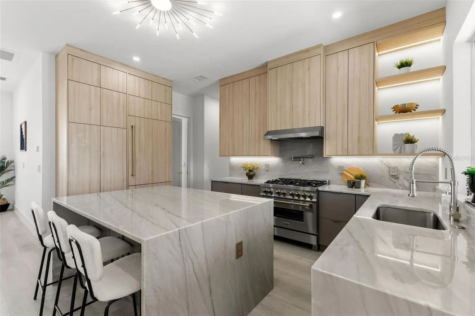 7870 CAUSEWAY BOULEVARD S, ST PETERSBURG, FL, photo 16 of 85