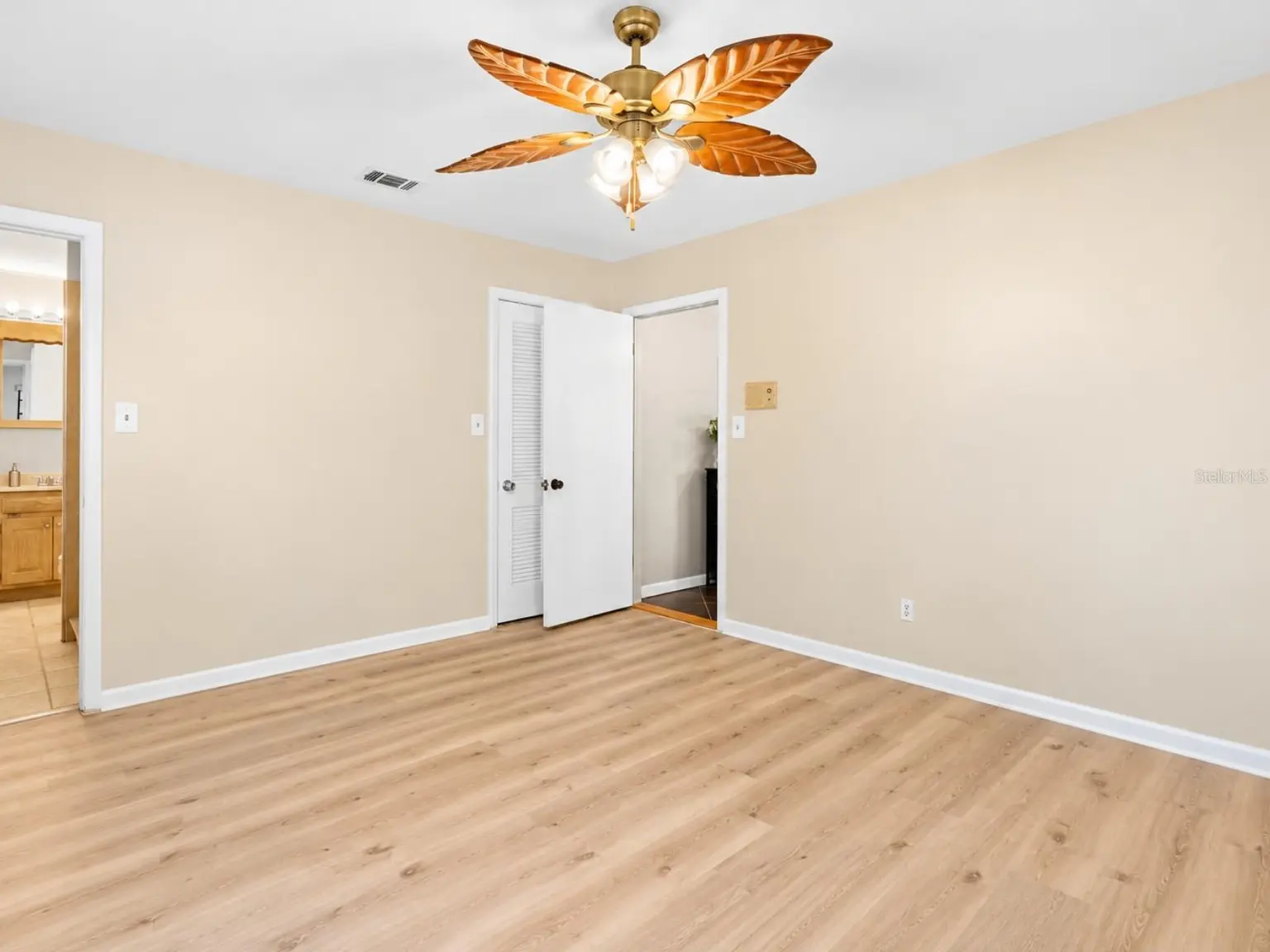 19201 ALICE CIRCLE, LUTZ, FL, photo 33 of 44