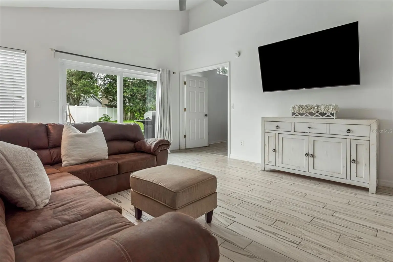 13612 COLORADO PLACE, TAMPA, FL, photo 12 of 24