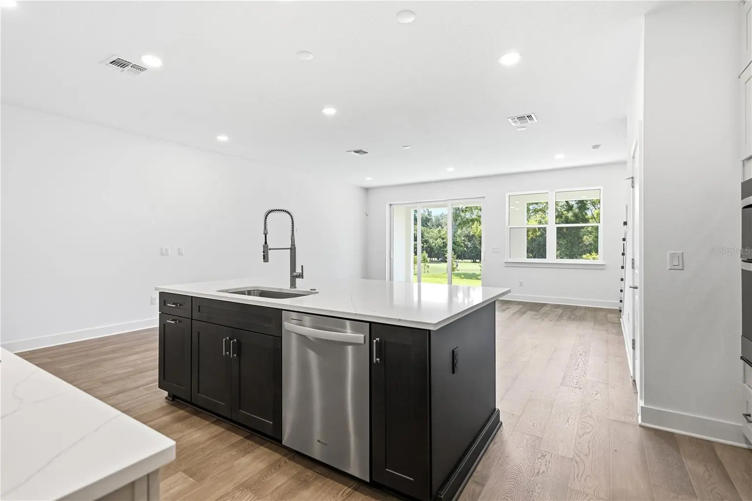 1929 HILLSONG TERRACE, PALM HARBOR, FL, photo 18 of 38