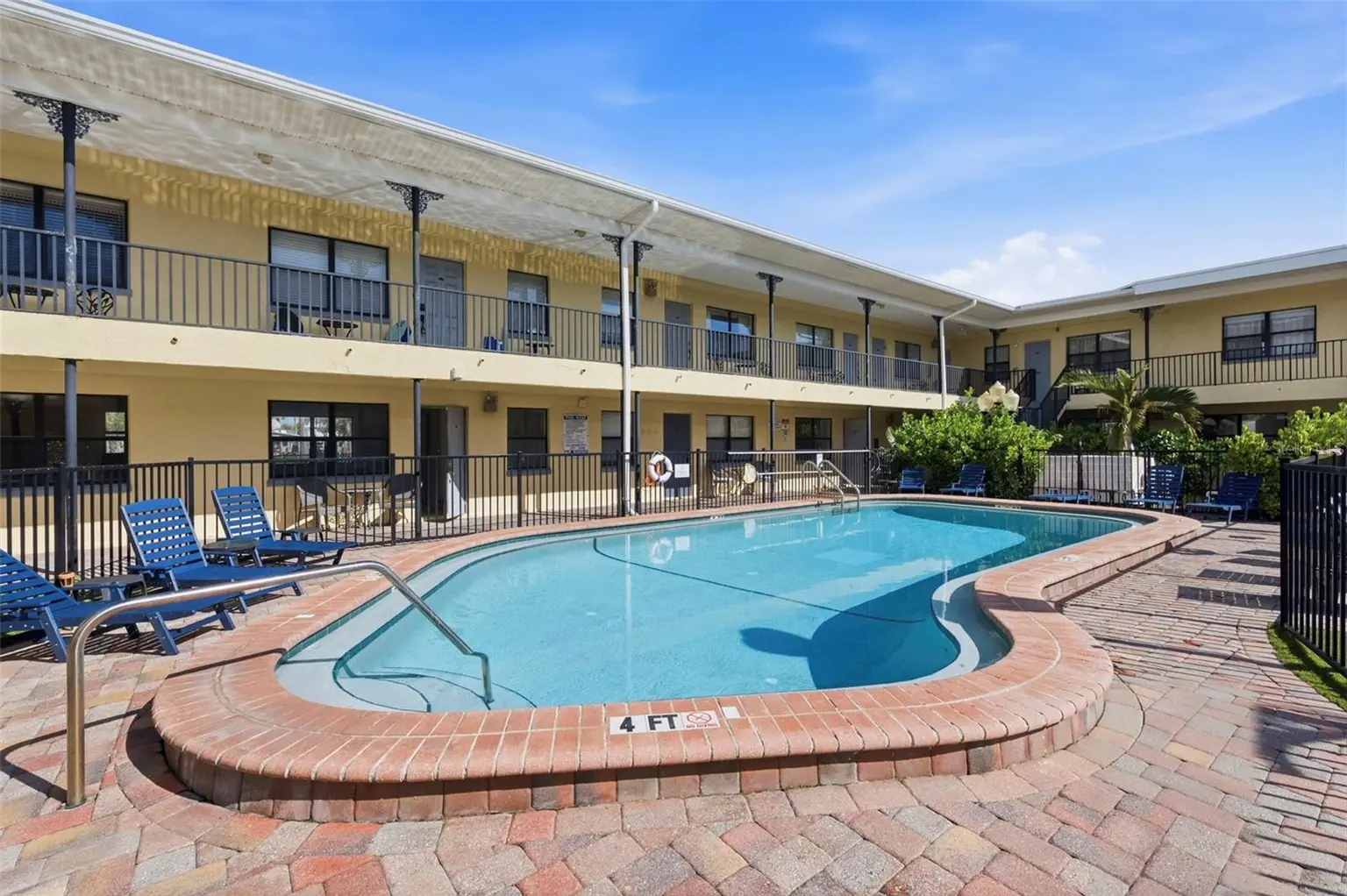 16333 GULF BOULEVARD #114, REDINGTON BEACH, FL, photo 5 of 23