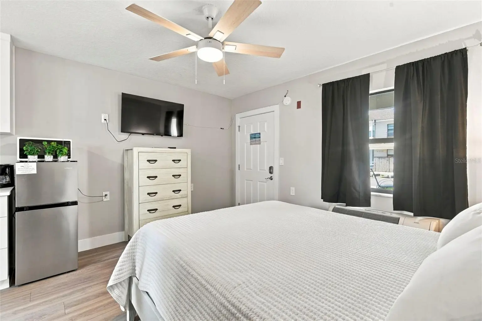 16333 GULF BOULEVARD #114, REDINGTON BEACH, FL, photo 8 of 23