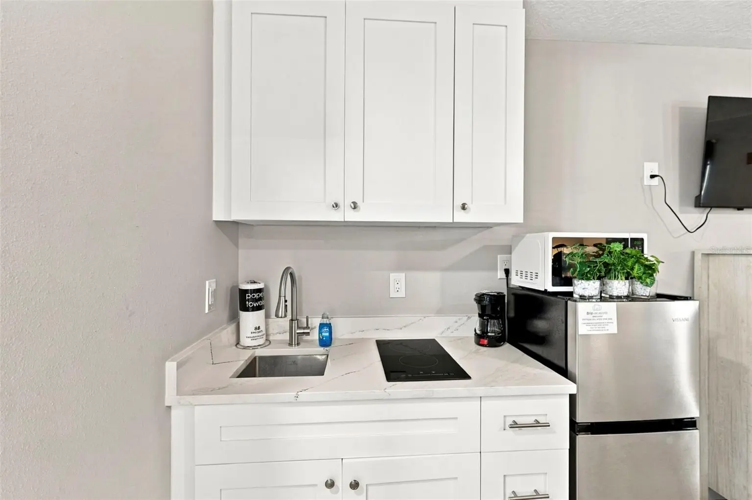 16333 GULF BOULEVARD #114, REDINGTON BEACH, FL, photo 11 of 23
