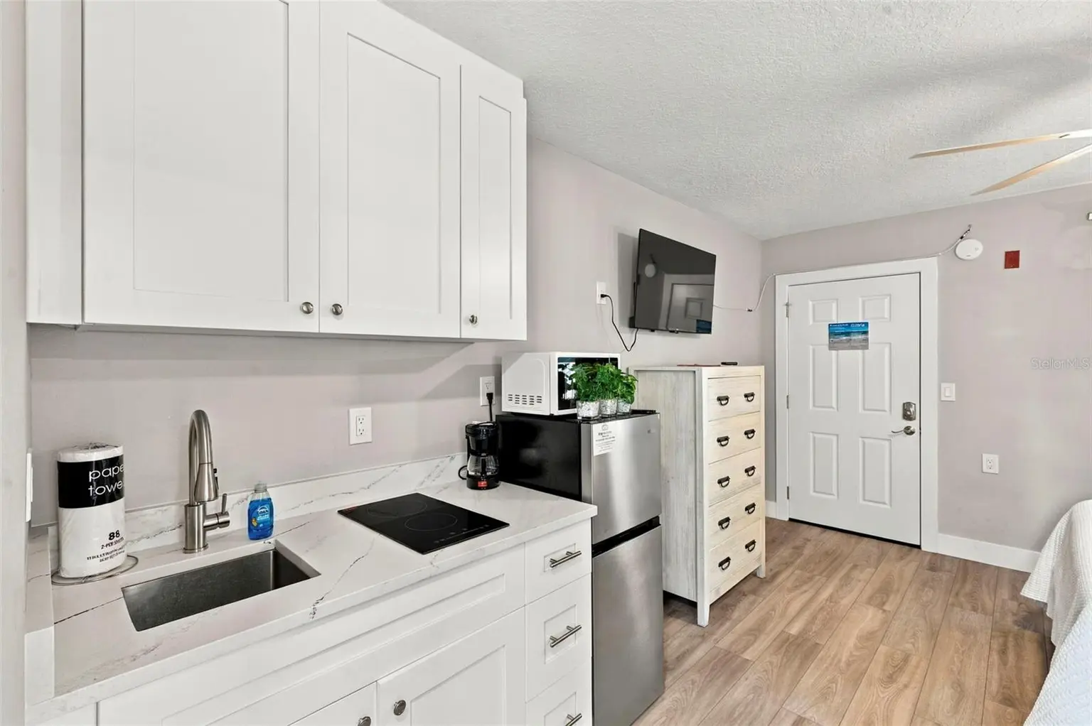 16333 GULF BOULEVARD #114, REDINGTON BEACH, FL, photo 12 of 23