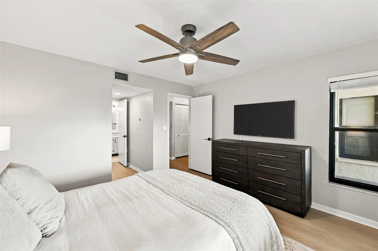 106 1ST STREET E #113, TIERRA VERDE, FL, photo 23 of 55