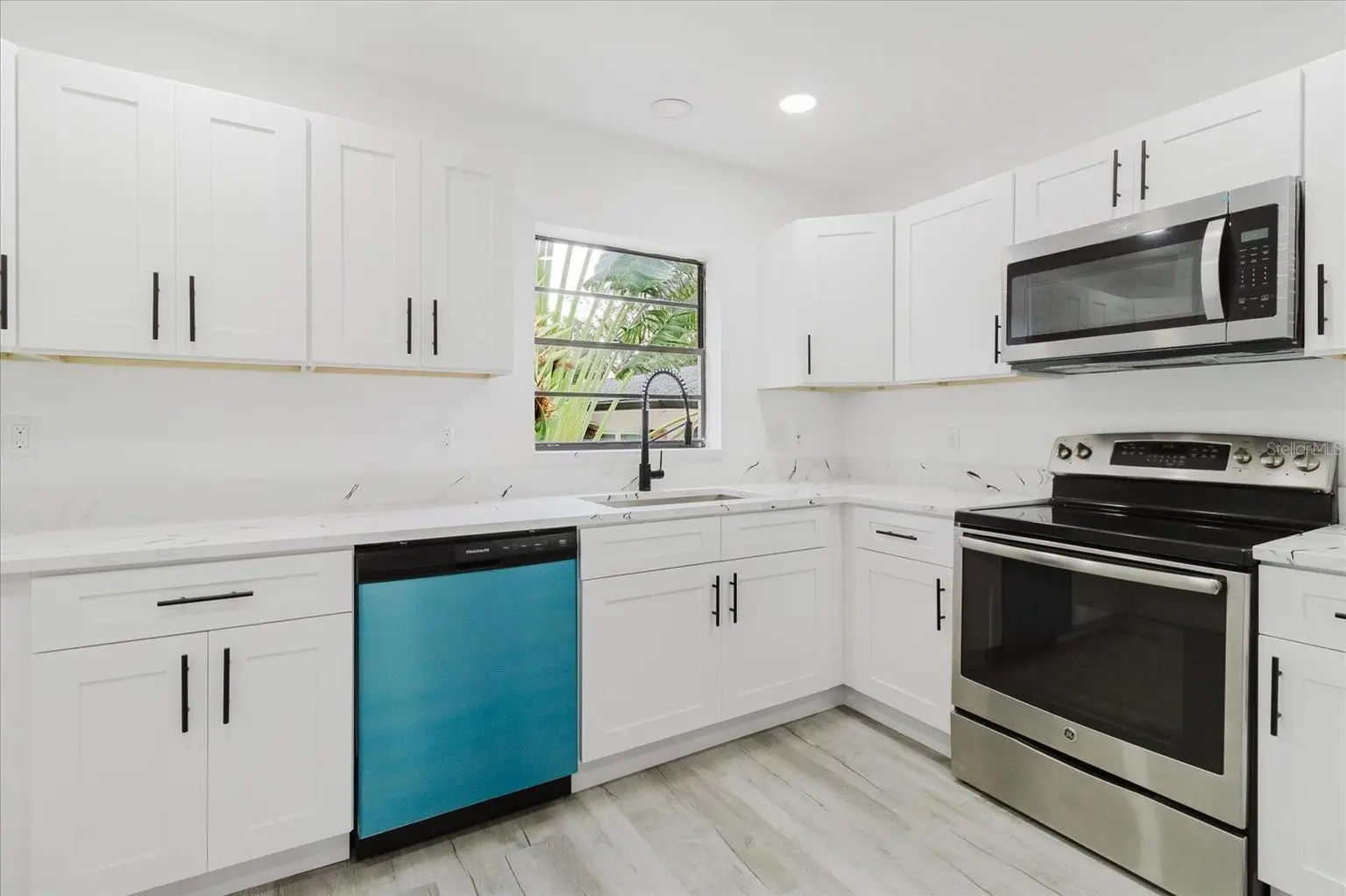 3014 S WEST SHORE BOULEVARD W, TAMPA, FL, photo 19 of 75