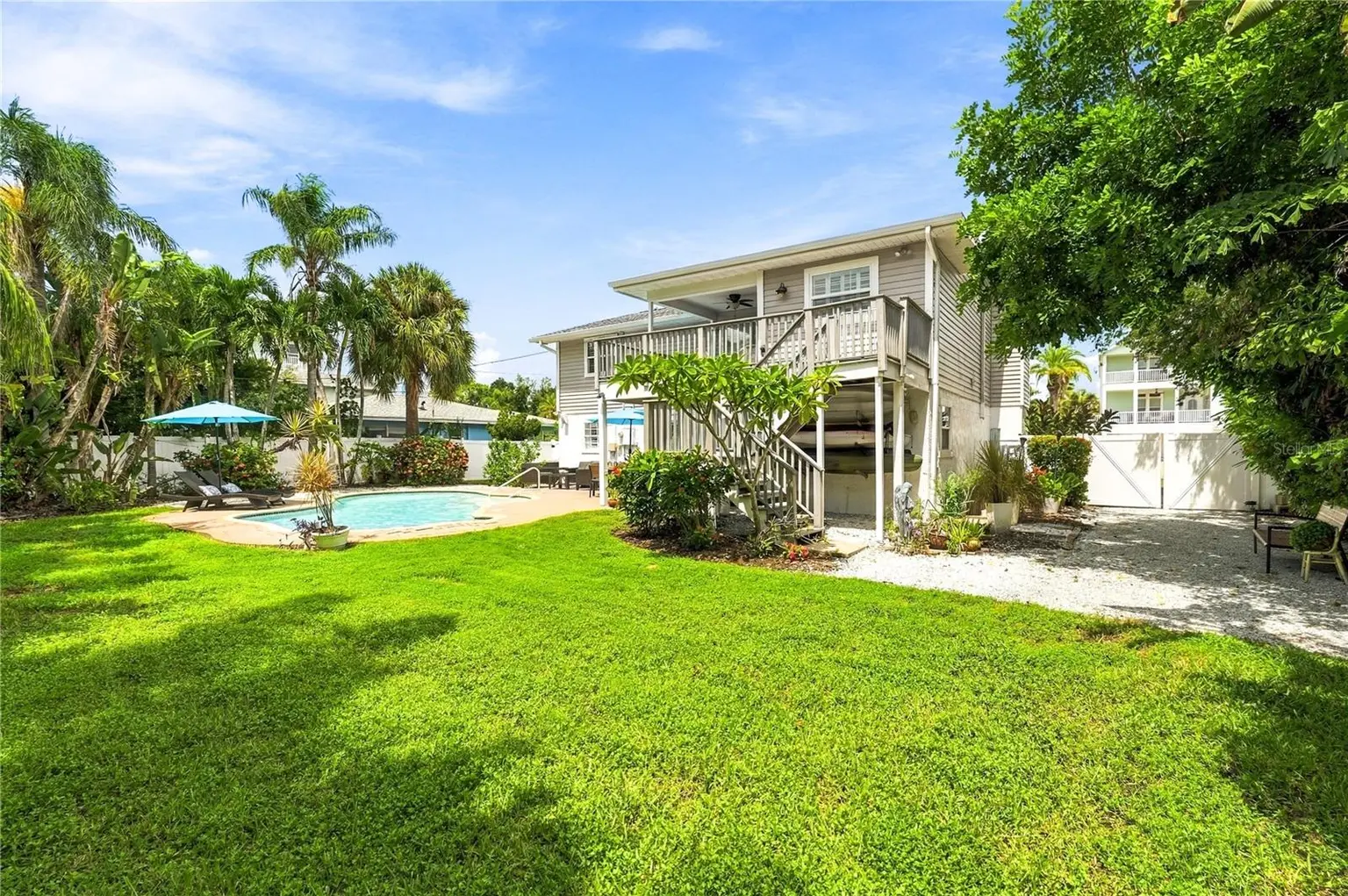 112 6TH STREET, BELLEAIR BEACH, FL, photo 32 of 41