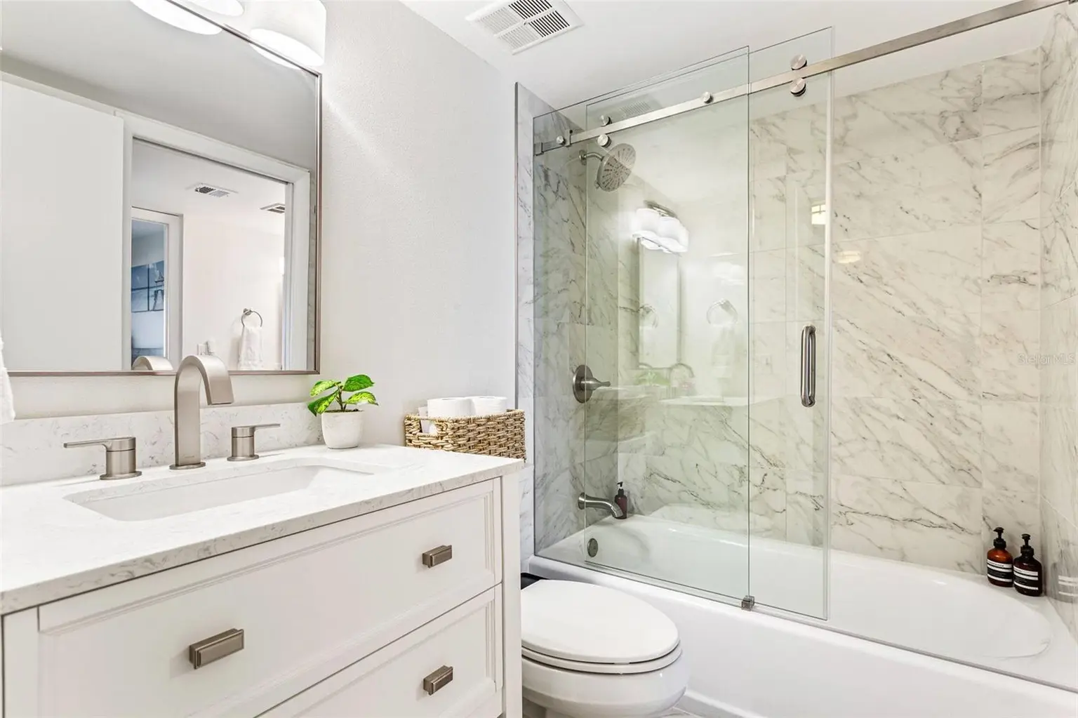 13000 GULF BOULEVARD #211, MADEIRA BEACH, FL, photo 16 of 26