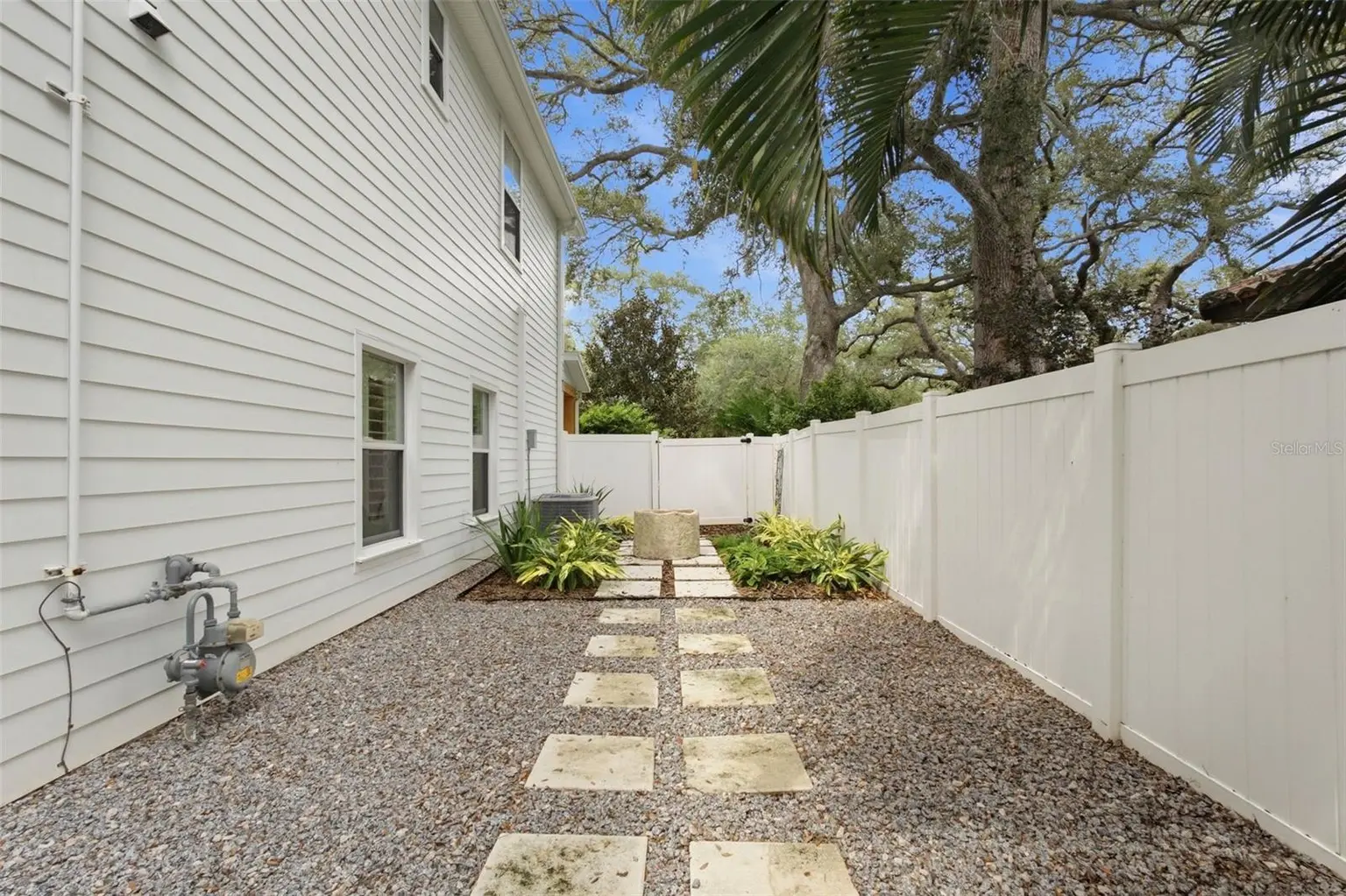 3404 W DORCHESTER STREET, TAMPA, FL, photo 63 of 70