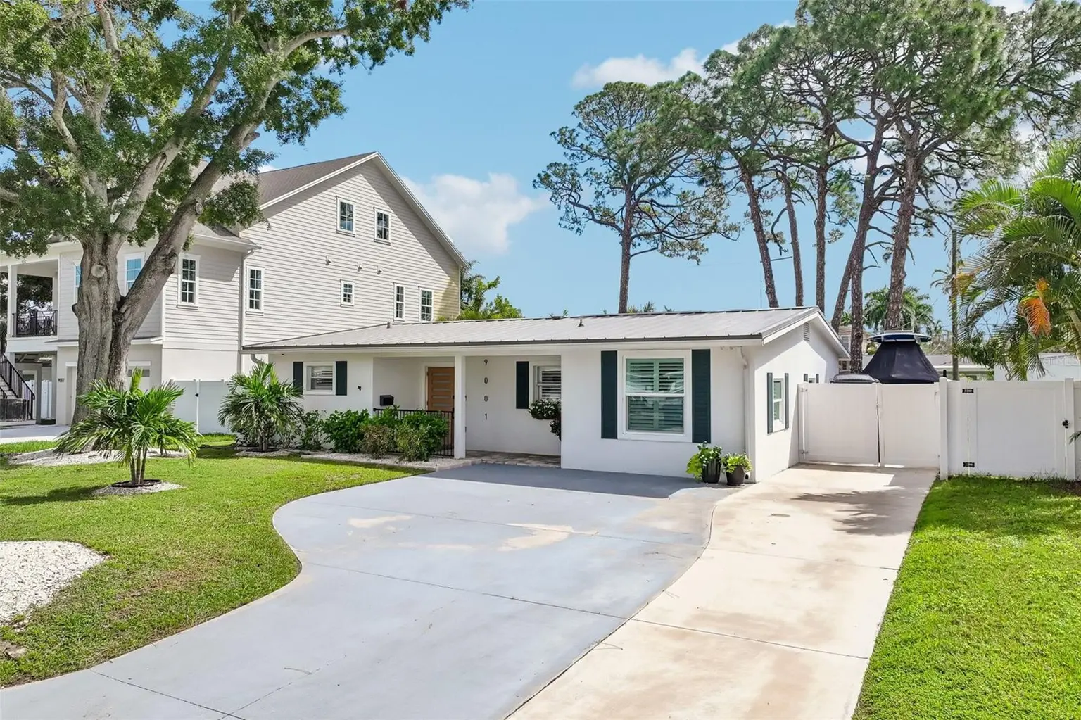 9001 BAY STREET NE, ST PETERSBURG, FL, photo 3 of 63
