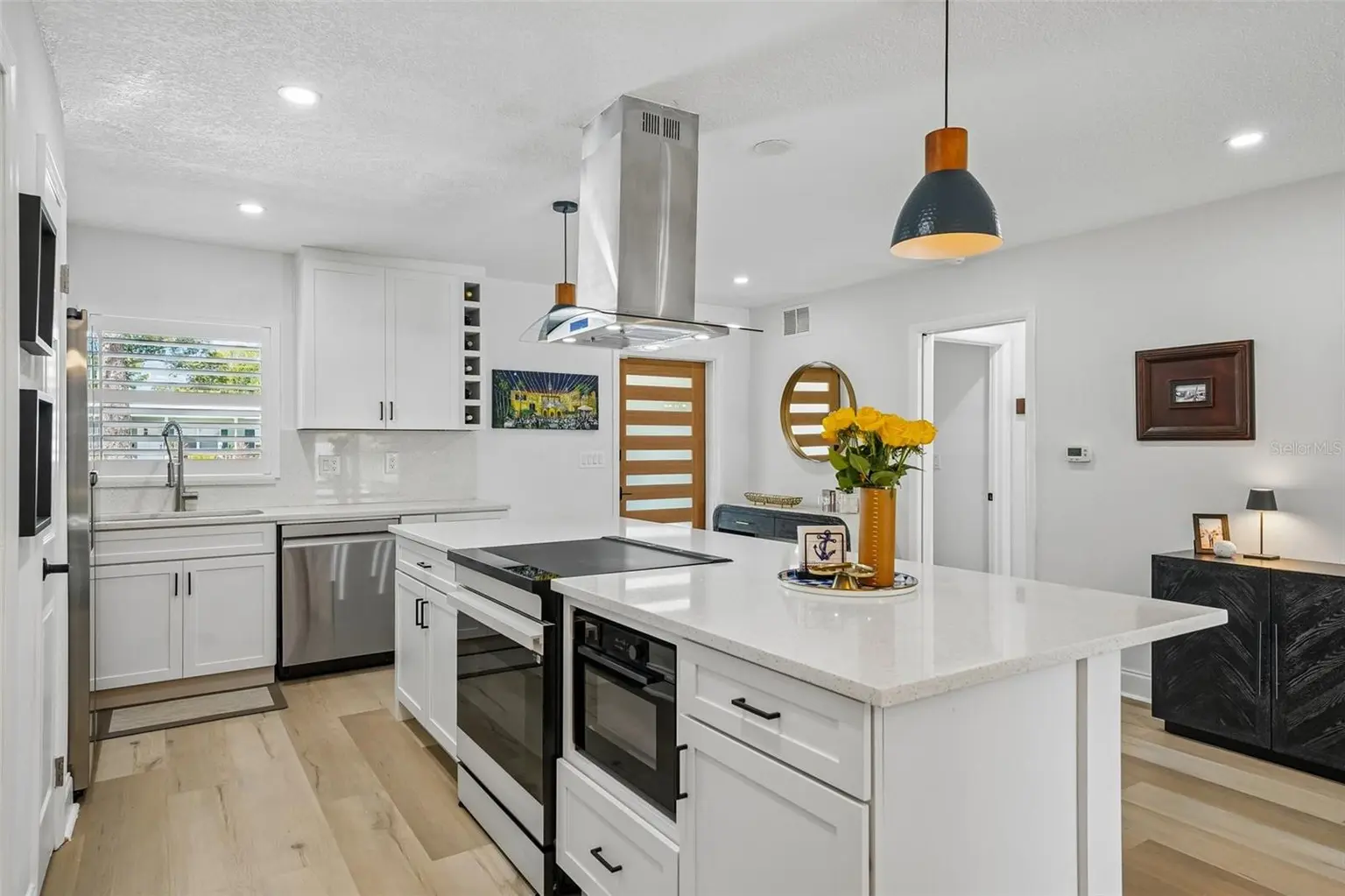 9001 BAY STREET NE, ST PETERSBURG, FL, photo 11 of 63