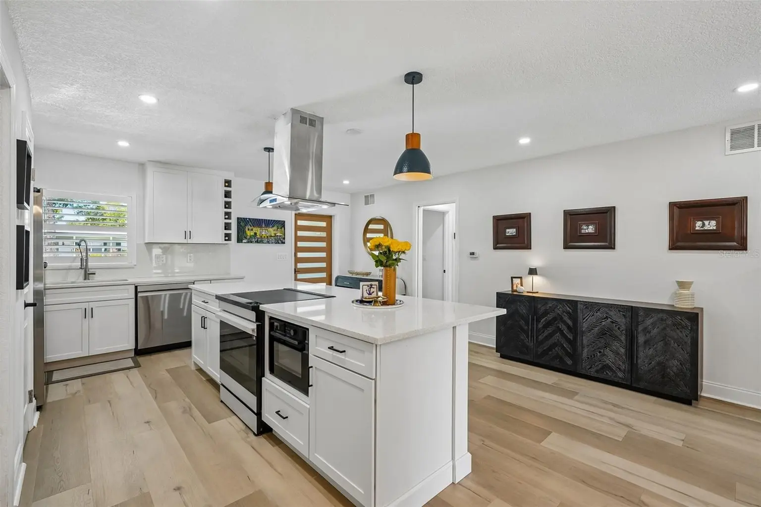 9001 BAY STREET NE, ST PETERSBURG, FL, photo 13 of 63