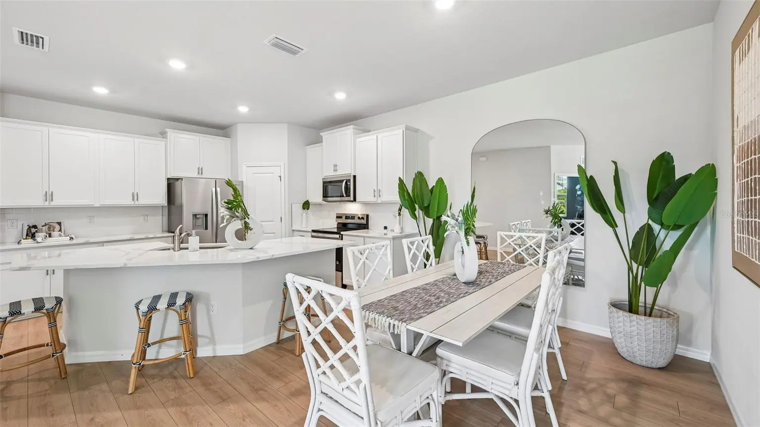 304 157TH COURT E, BRADENTON, FL, photo 9 of 36
