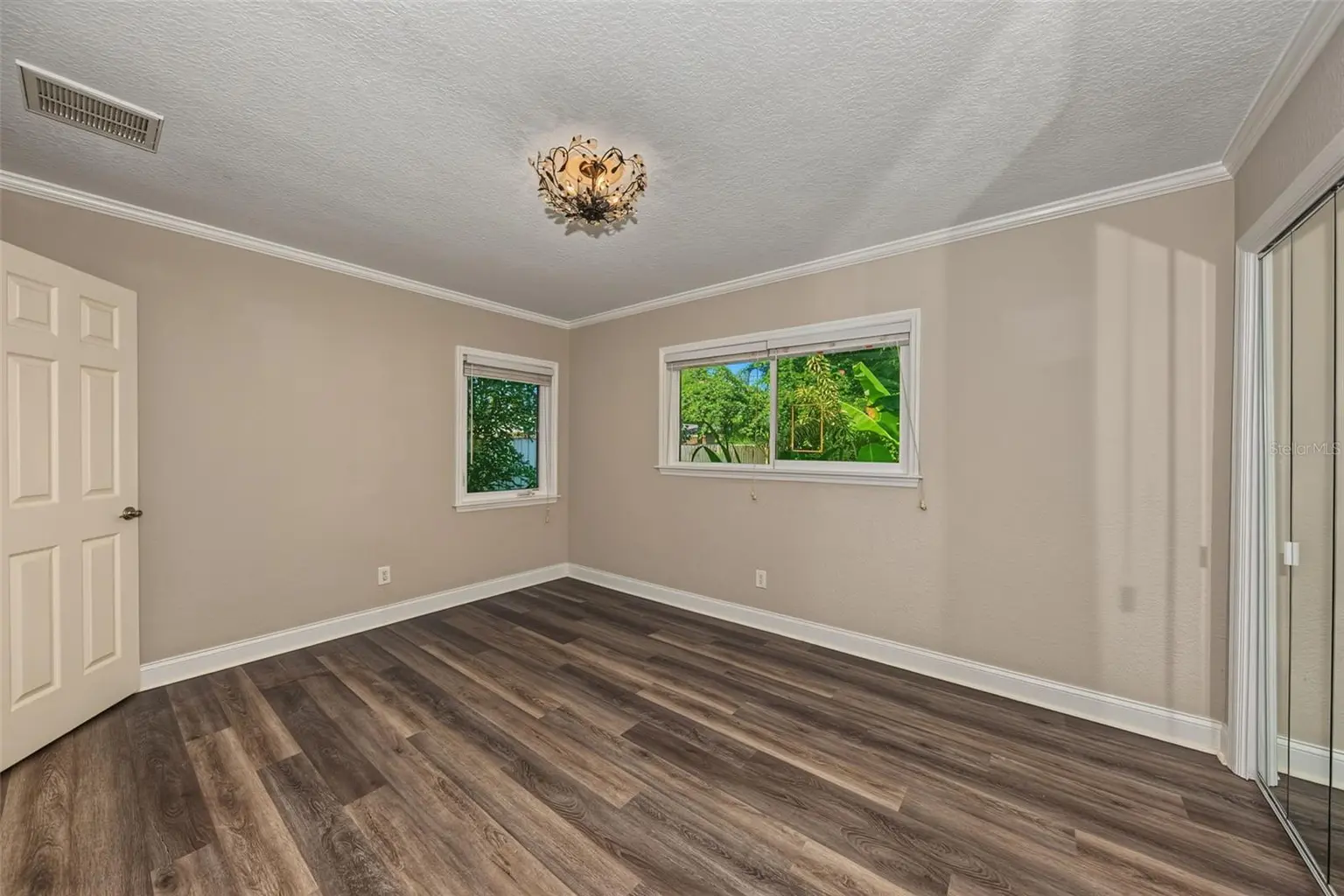 1616 INDIAN ROCKS ROAD, BELLEAIR, FL, photo 15 of 35
