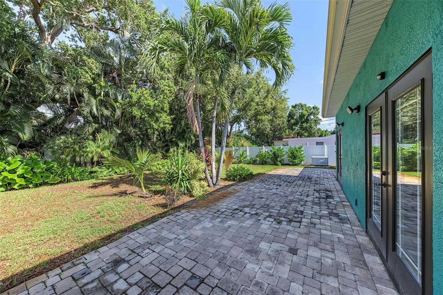 1616 INDIAN ROCKS ROAD, BELLEAIR, FL, photo 31 of 35