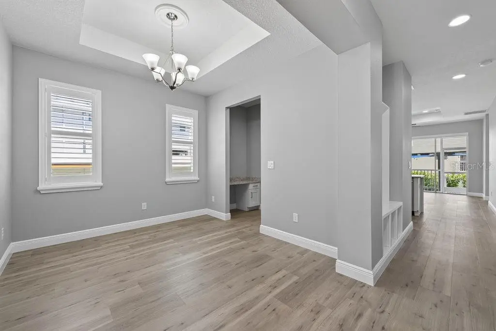 7508 S SWOOPE STREET, TAMPA, FL, photo 2 of 55