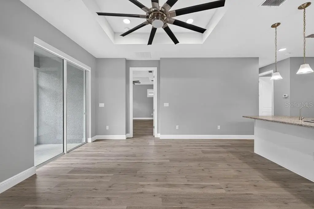 7508 S SWOOPE STREET, TAMPA, FL, photo 9 of 55