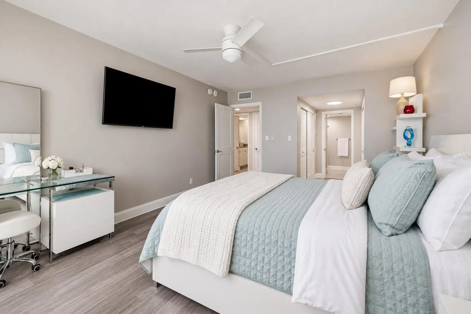1460 GULF BOULEVARD #1106, CLEARWATER, FL, photo 14 of 26