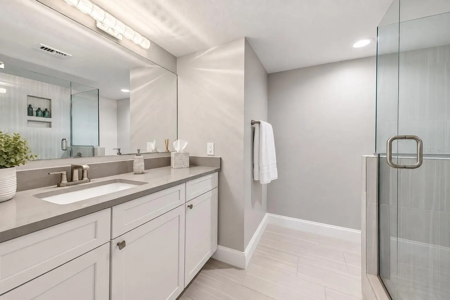1460 GULF BOULEVARD #1106, CLEARWATER, FL, photo 18 of 26