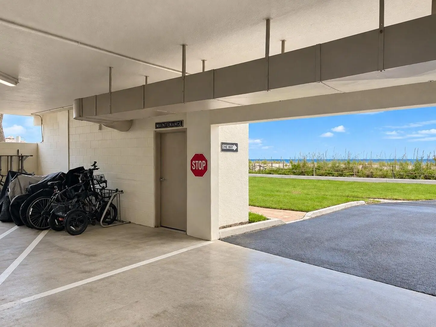 1460 GULF BOULEVARD #1106, CLEARWATER, FL, photo 25 of 26