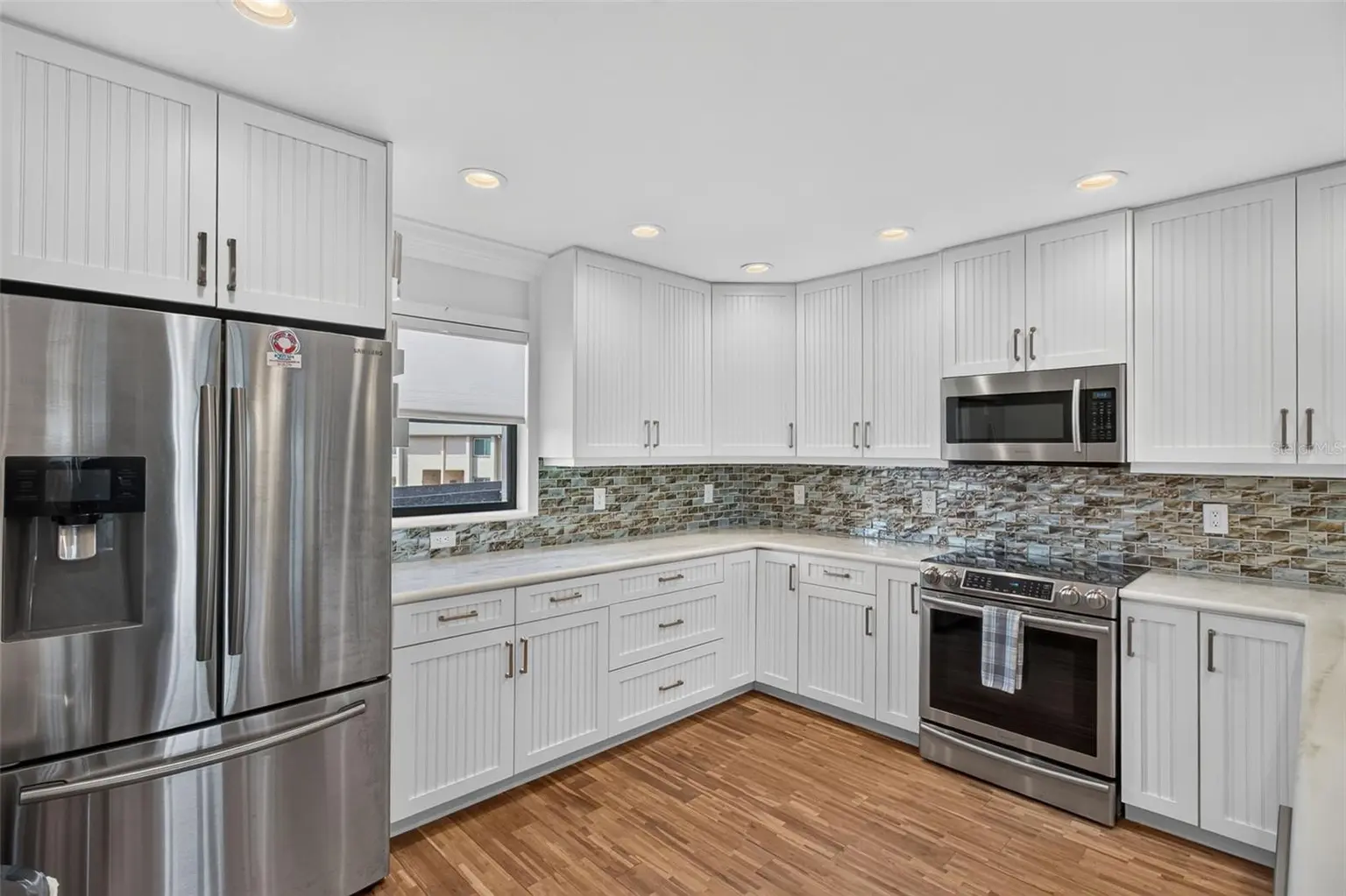 326 WINDRUSH BOULEVARD #202, INDIAN ROCKS BEACH, FL, photo 4 of 48
