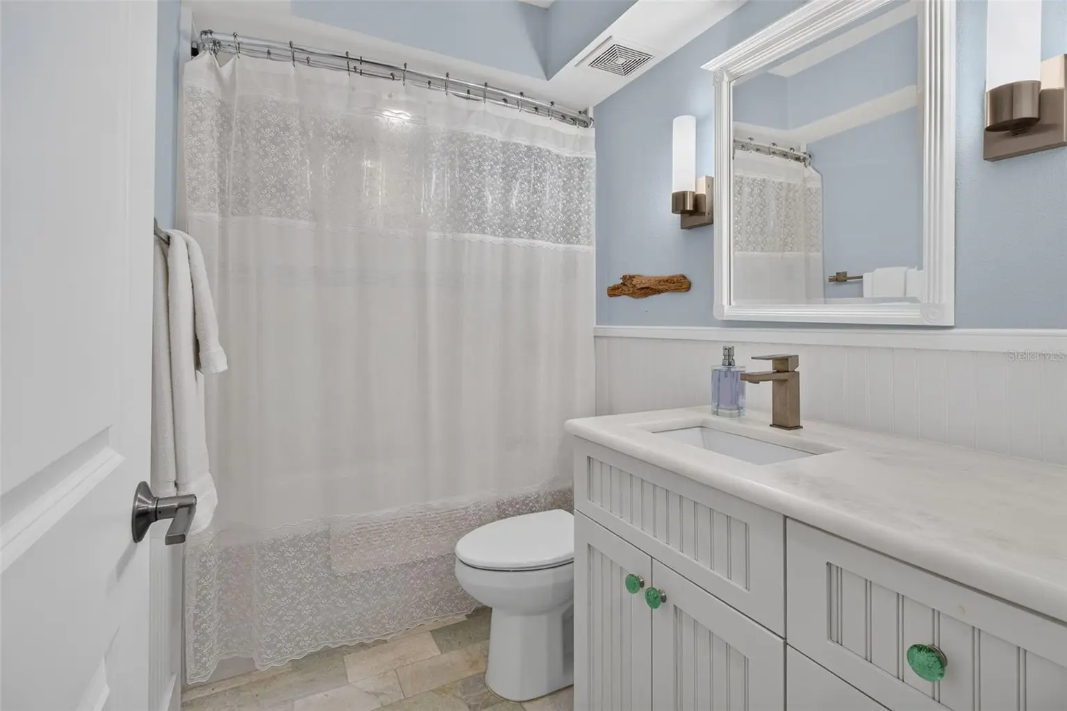 326 WINDRUSH BOULEVARD #202, INDIAN ROCKS BEACH, FL, photo 8 of 48