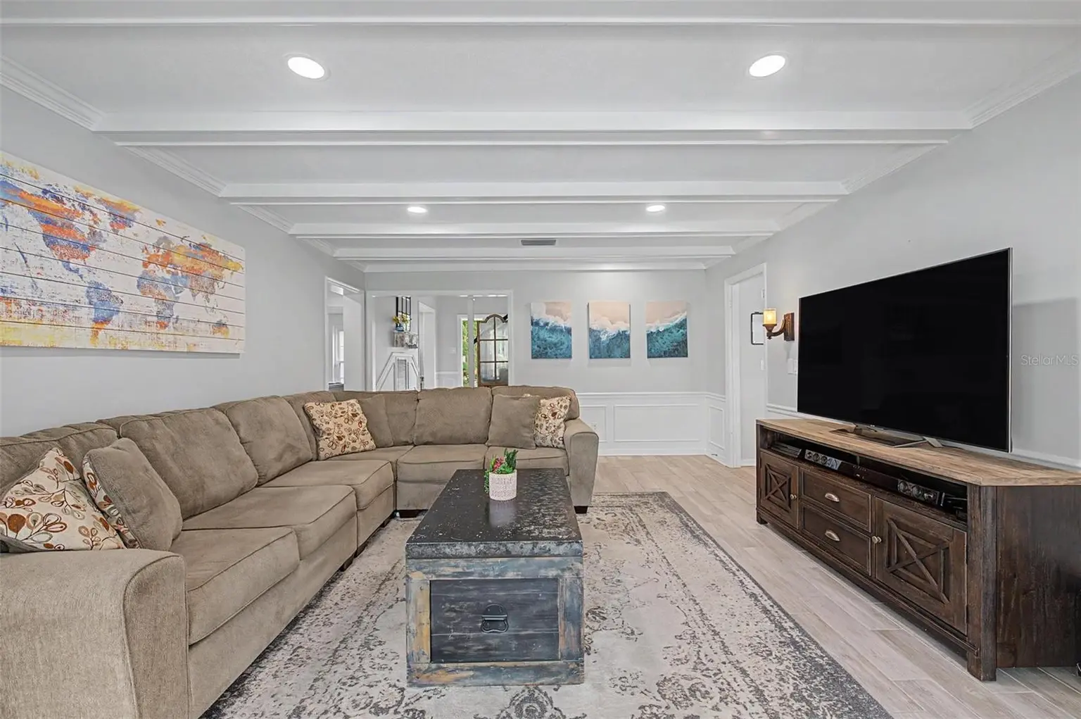 3909 NORTHAMPTON WAY, TAMPA, FL, photo 10 of 44