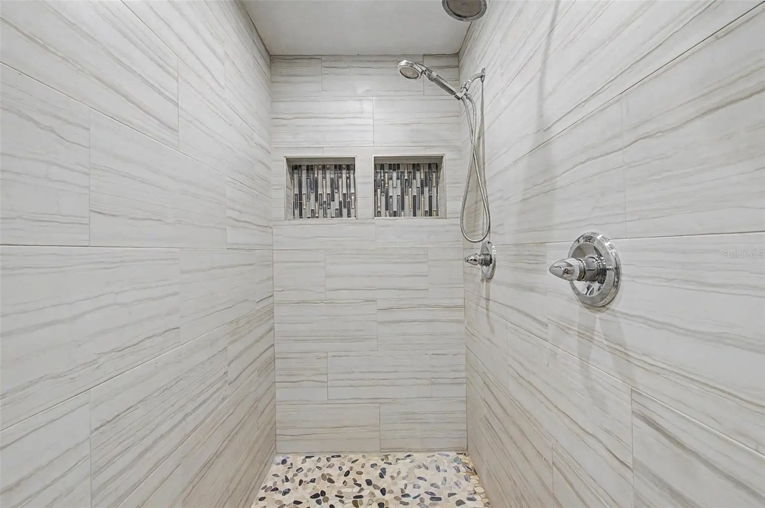 3909 NORTHAMPTON WAY, TAMPA, FL, photo 28 of 44