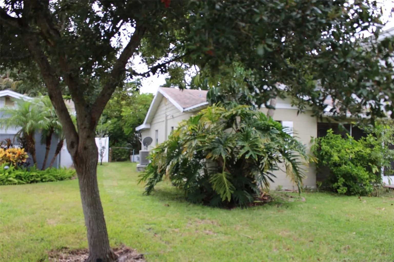 316 COMO STREET, TAMPA, FL, photo 9 of 15