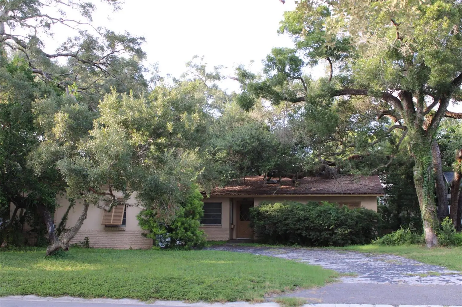 4417 W WATROUS AVENUE, TAMPA, FL, photo 2 of 12
