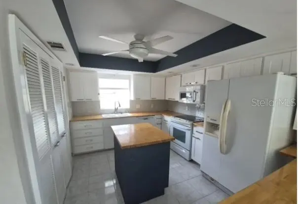 17603 1ST STREET E, ST PETERSBURG, FL, photo 13 of 25