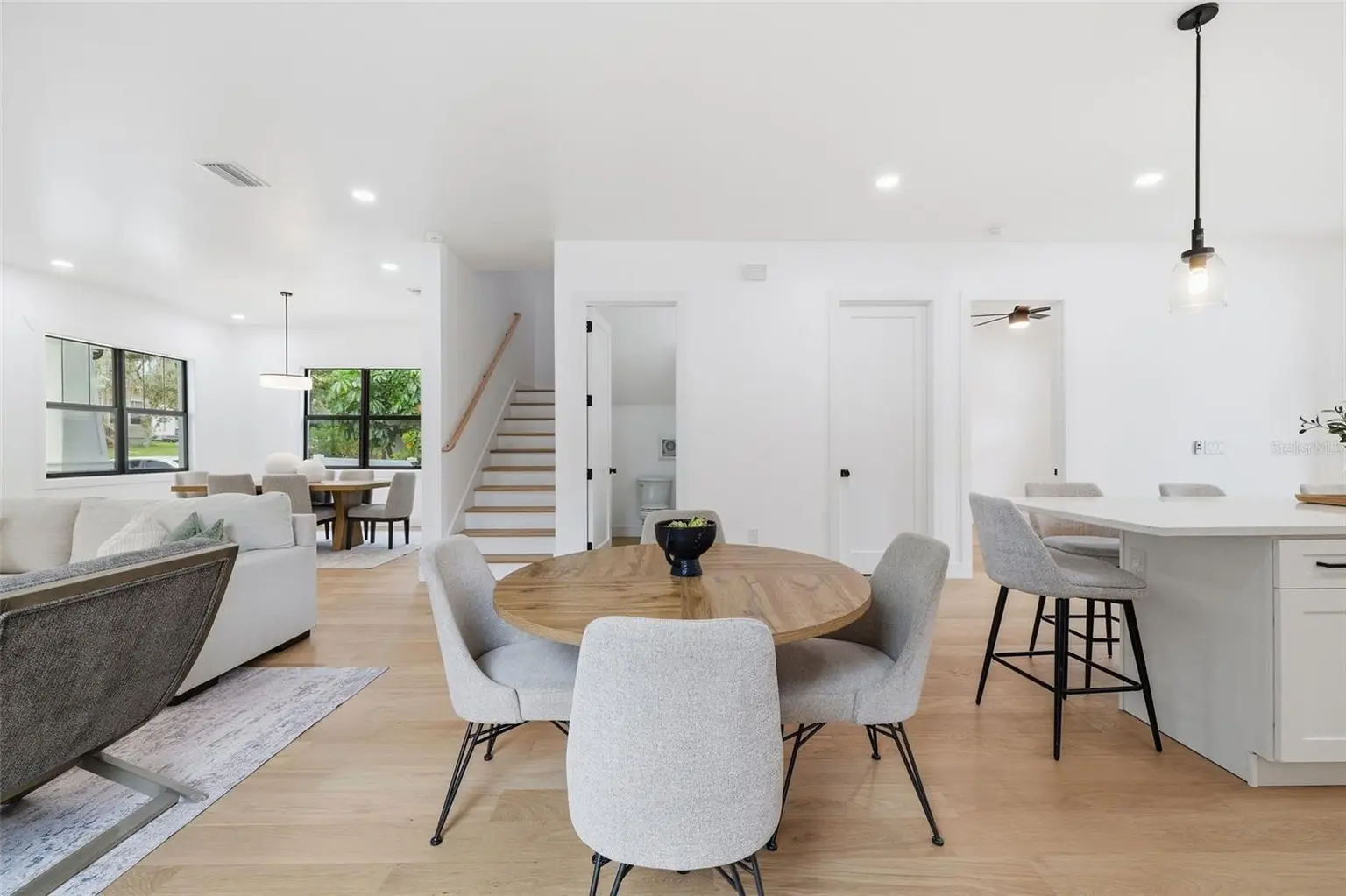 307 W JEAN STREET, TAMPA, FL, photo 10 of 35