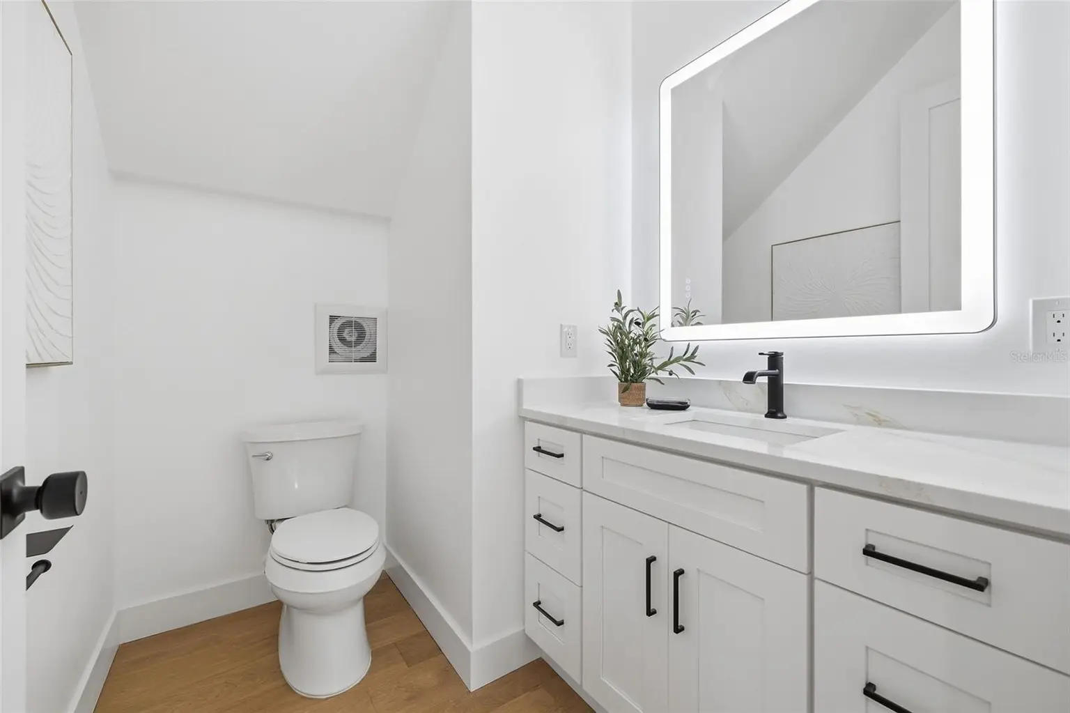 307 W JEAN STREET, TAMPA, FL, photo 17 of 35