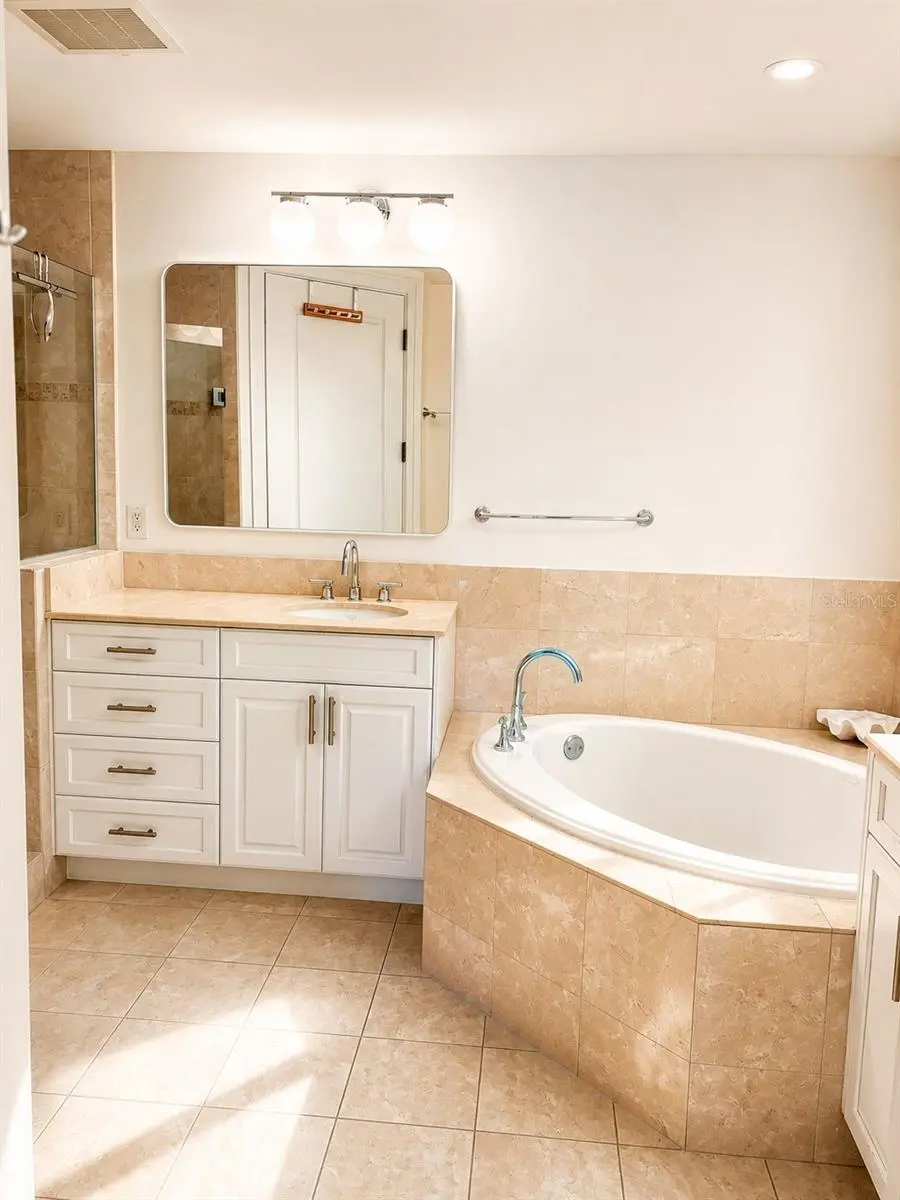 331 CLEVELAND STREET #303, CLEARWATER, FL, photo 17 of 22