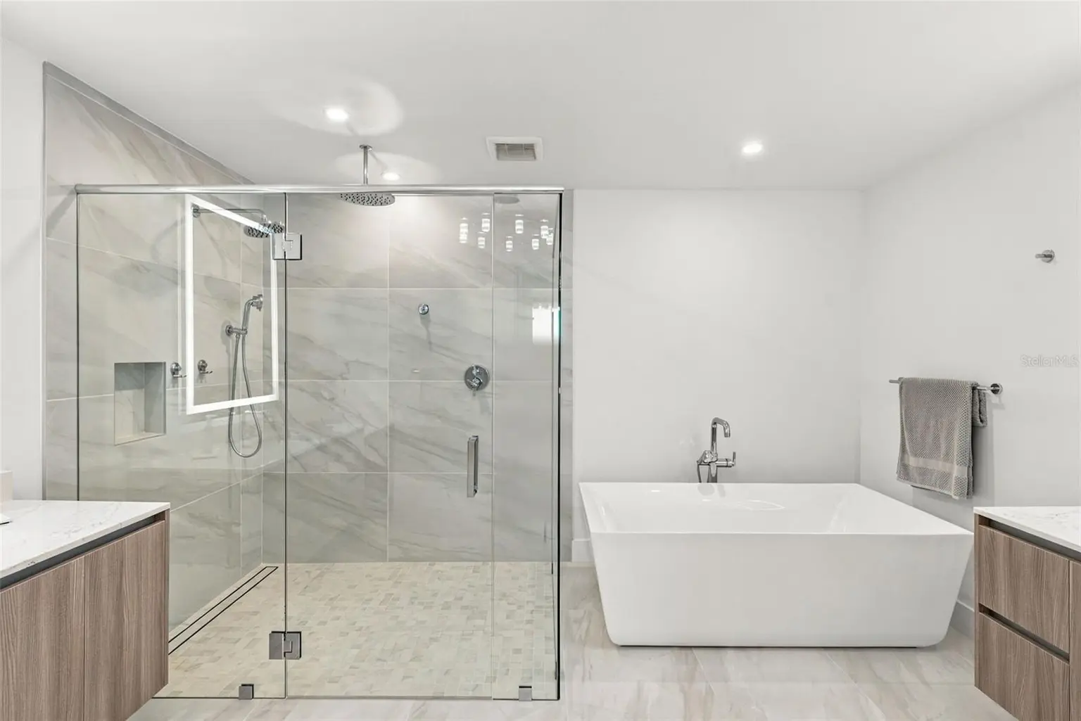 5713 BOWEN DANIEL DRIVE #1504, TAMPA, FL, photo 23 of 80
