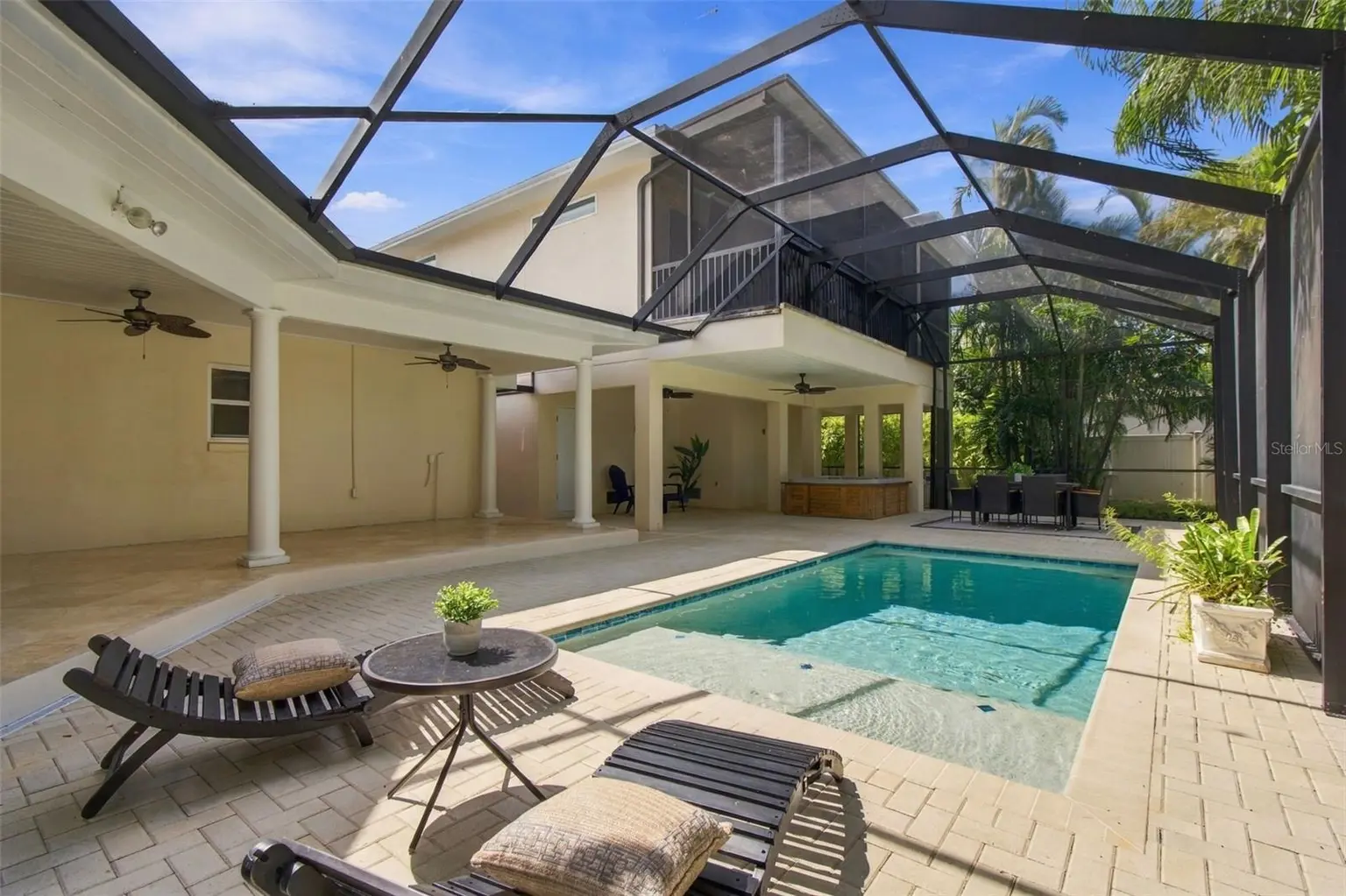 100 MONTEREY BOULEVARD NE, ST PETERSBURG, FL, photo 3 of 59