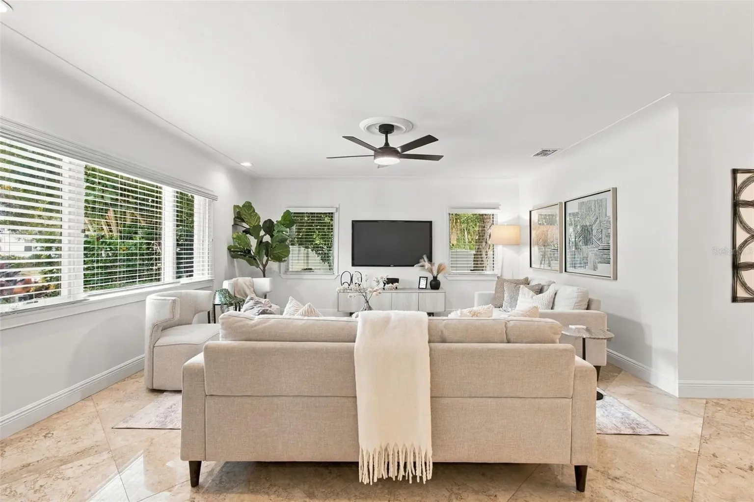 100 MONTEREY BOULEVARD NE, ST PETERSBURG, FL, photo 9 of 59