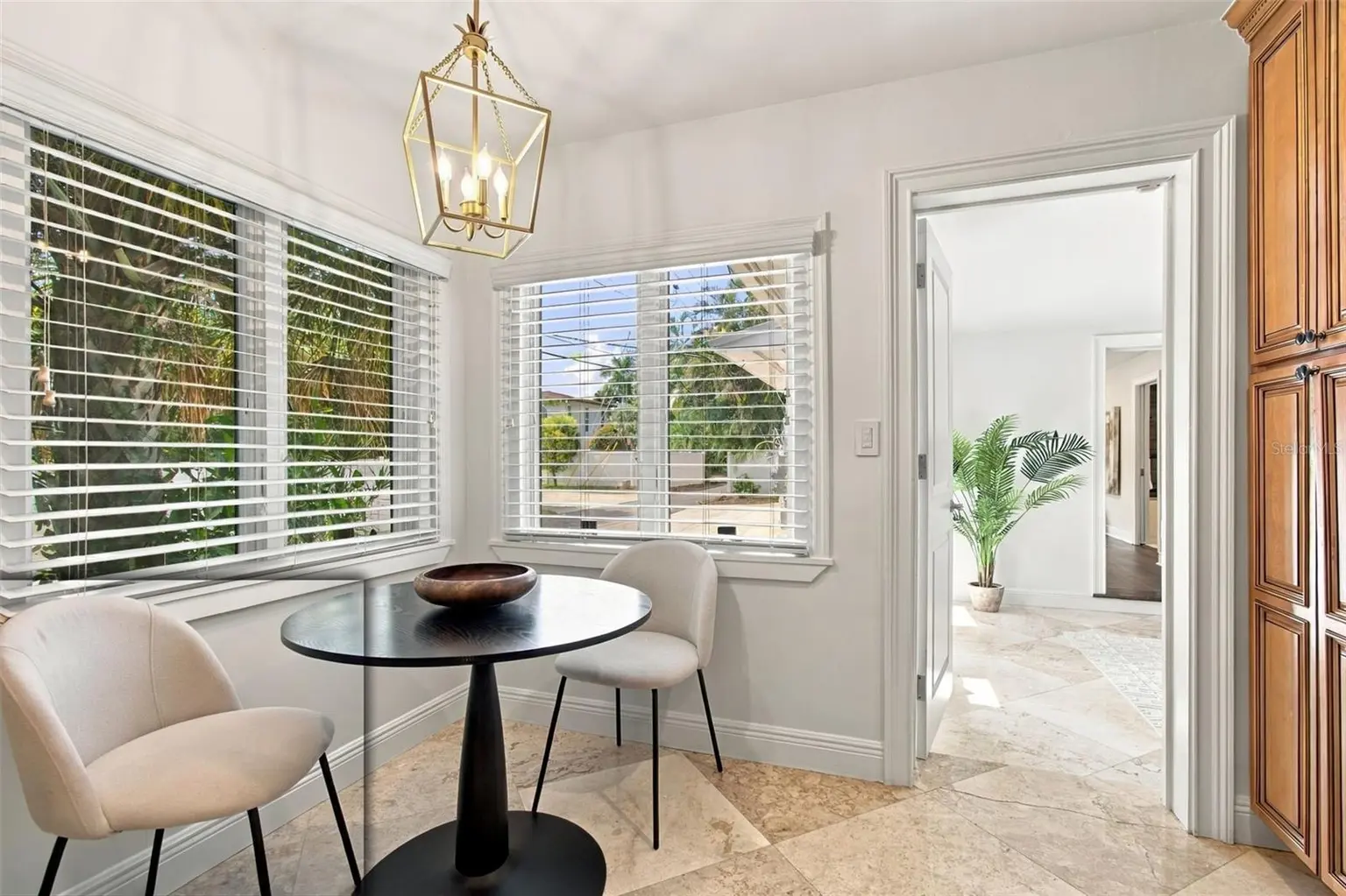 100 MONTEREY BOULEVARD NE, ST PETERSBURG, FL, photo 18 of 59