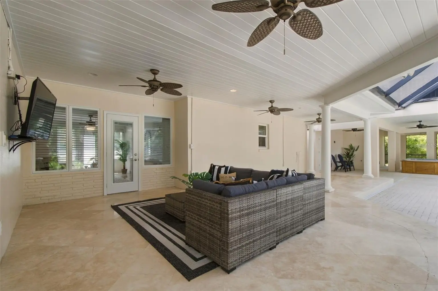 100 MONTEREY BOULEVARD NE, ST PETERSBURG, FL, photo 36 of 59