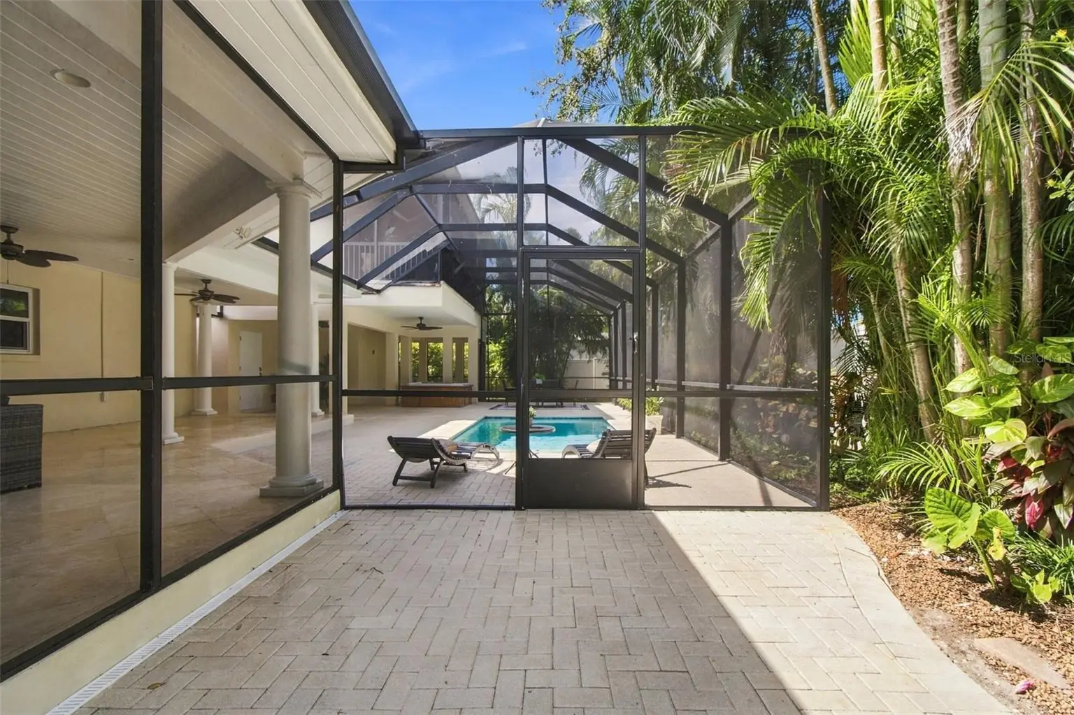 100 MONTEREY BOULEVARD NE, ST PETERSBURG, FL, photo 39 of 59