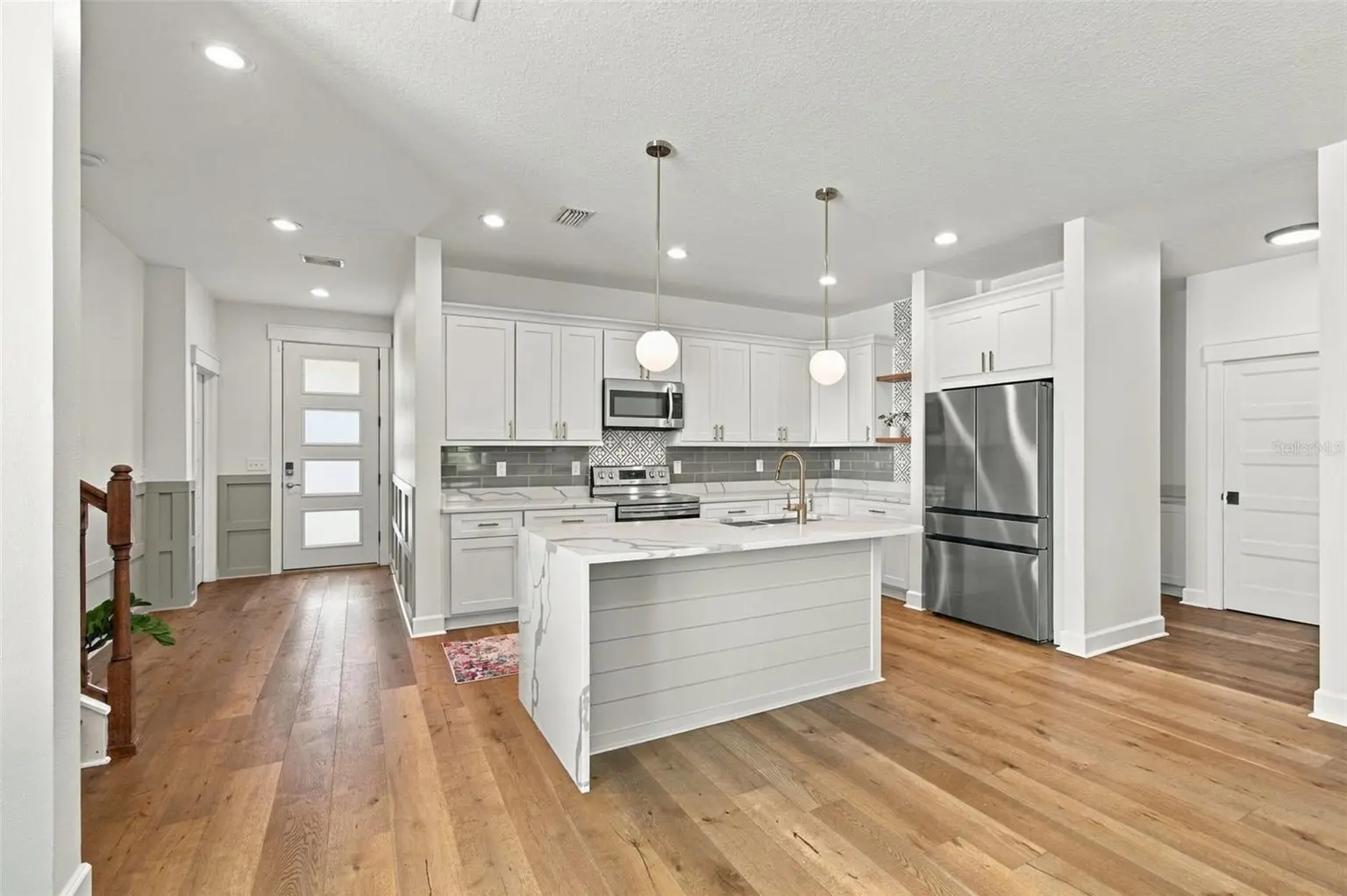 7409 S SPARKMAN STREET, TAMPA, FL, photo 11 of 56
